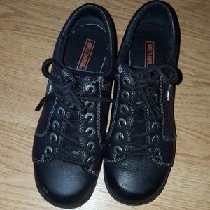 Women's riding shoes